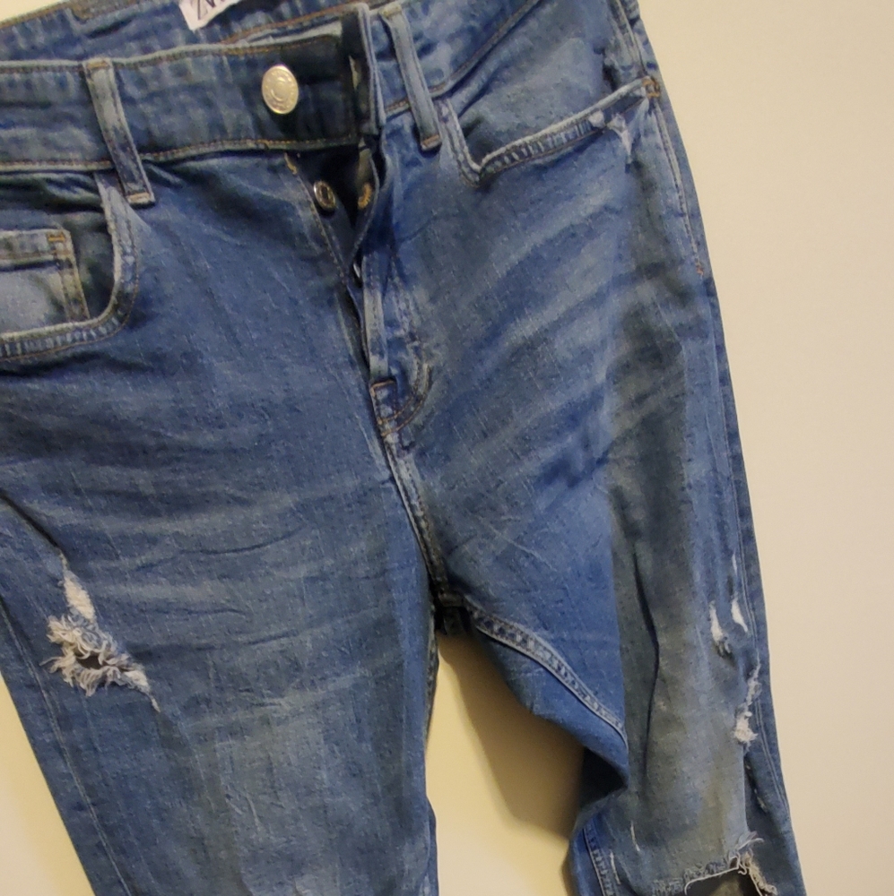 Zara Skinny Jeans 32 waist